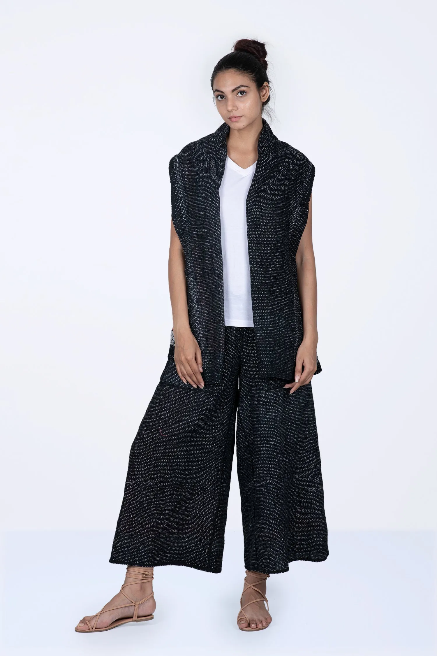COTTON PAISLEY KANTHA SHAWL COLLAR SHORT VEST - cp2236-blk -