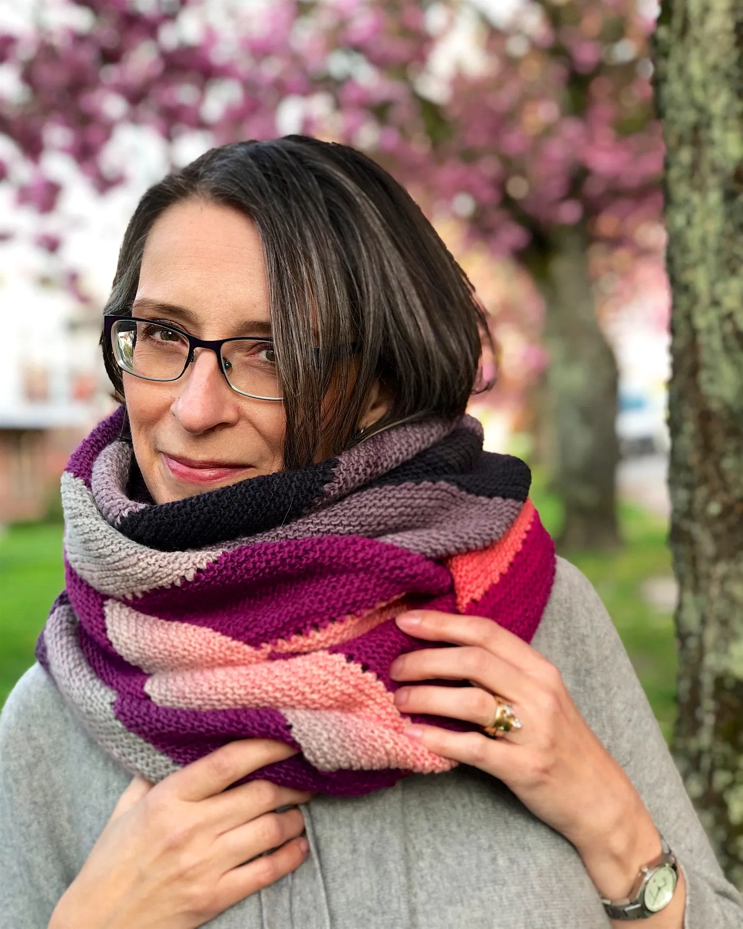 Holli Yeoh: Entrelac in the Round