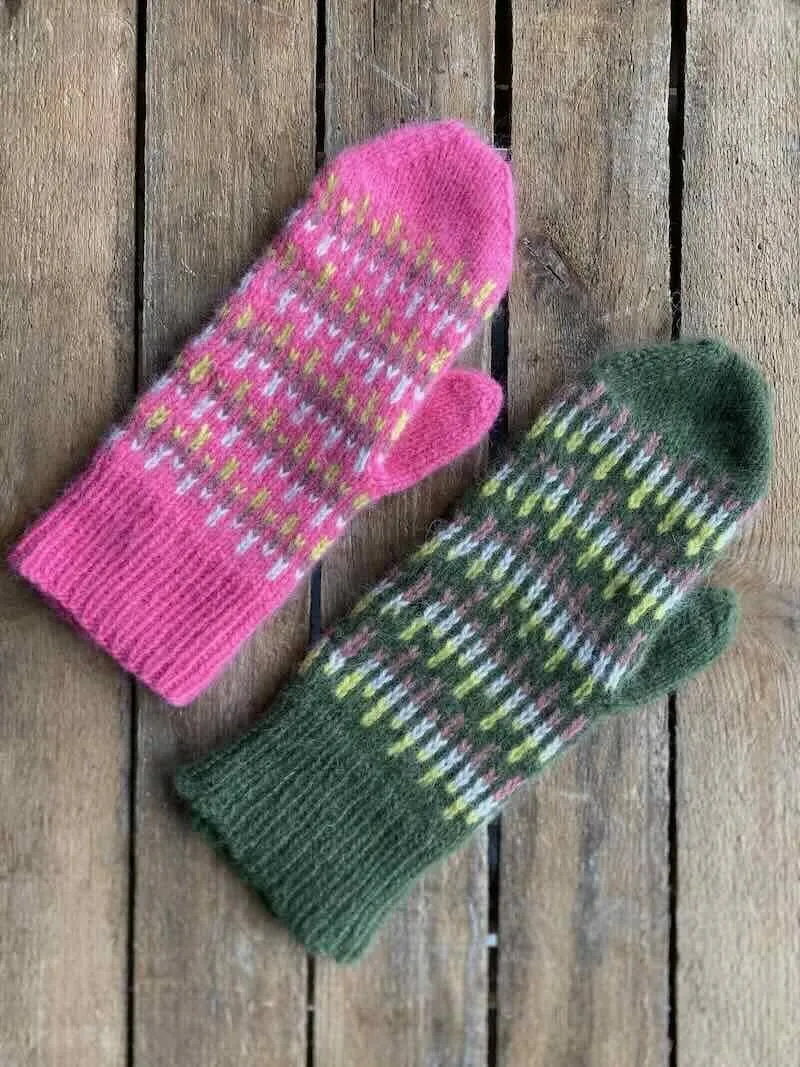 No 44 Mitten by VesterbyCrea, knitting pattern